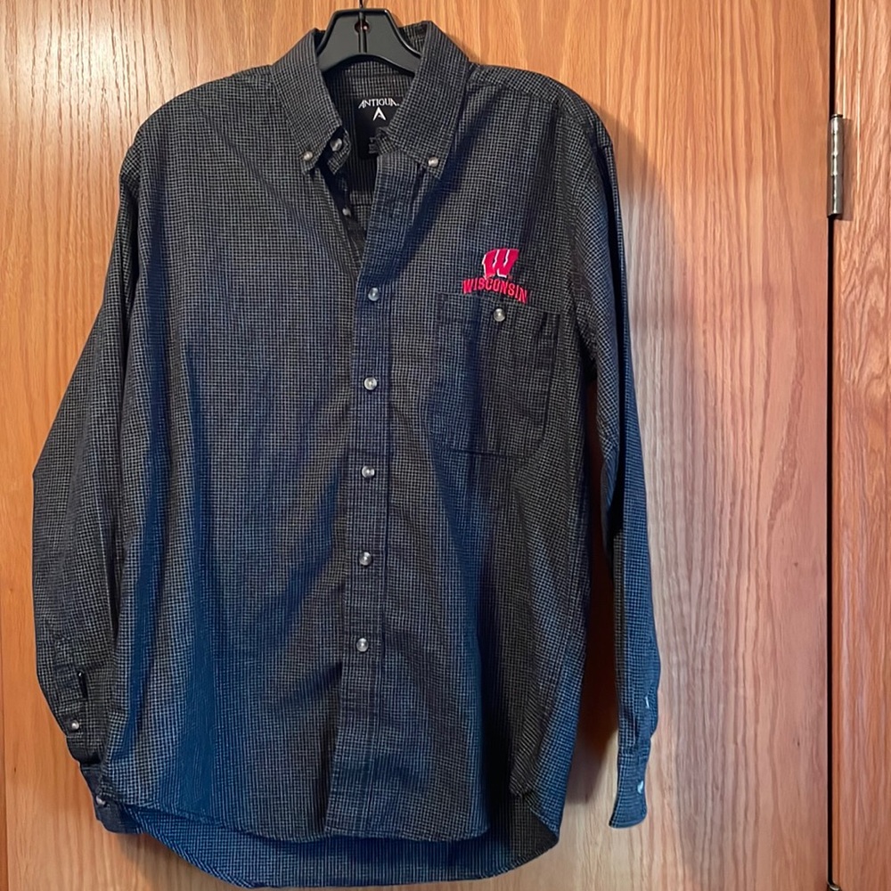 University of Wisconsin Badgers Plaid Check LS pocket work business shirt small